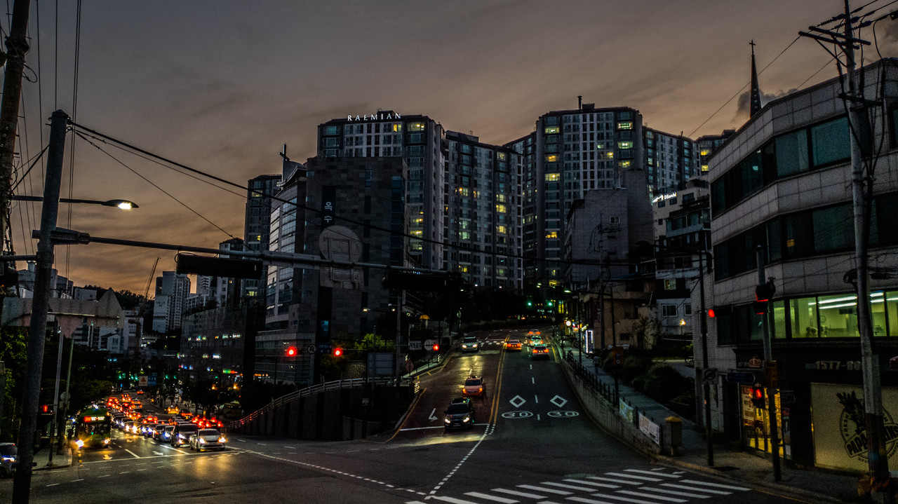 블라인드 | 블라블라: 방음 잘되는 노래방 가서 소리 지르고싶다