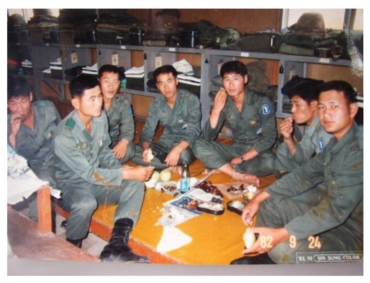 블라인드 | 블라블라: 1980년대 군생활 모습.jpg