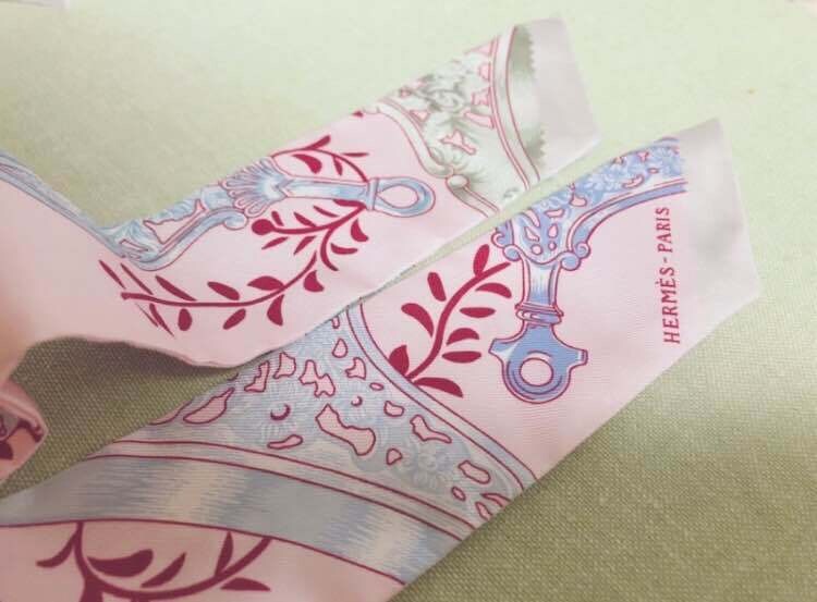 에르메스 에뜨리에 리믹스 로즈페일 보르도 핑크 트윌리