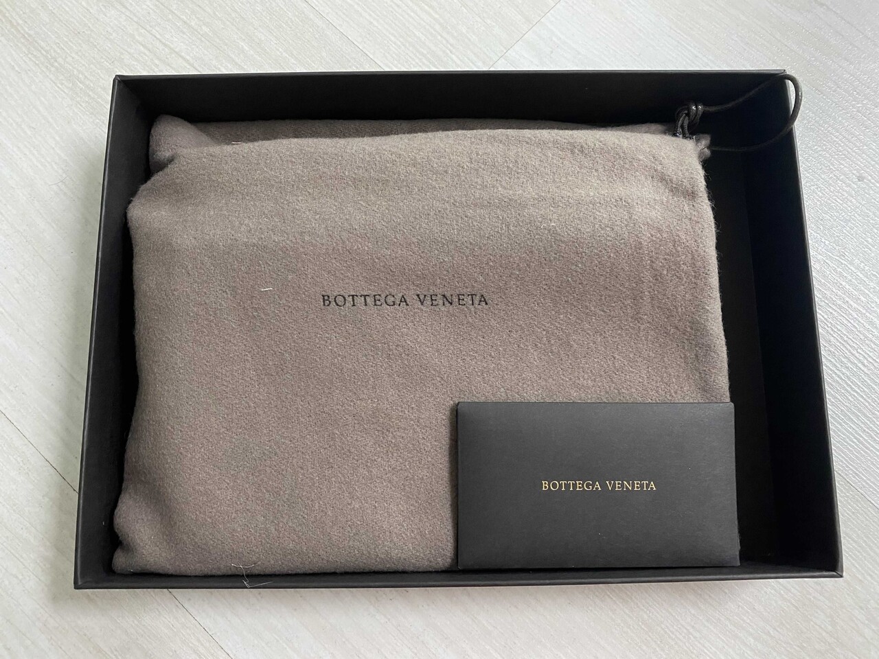 보테가베네타 미니백 새상품 