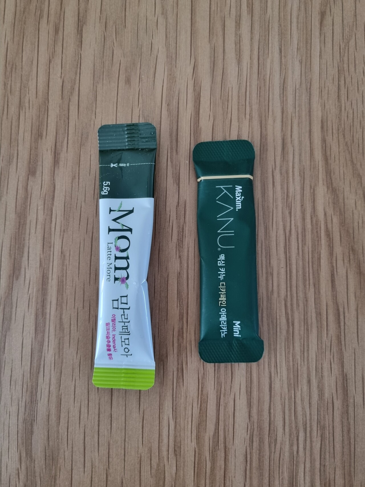 비몽사몽에 카누를 모유촉진제인줄 알고 입에 털어넣었네