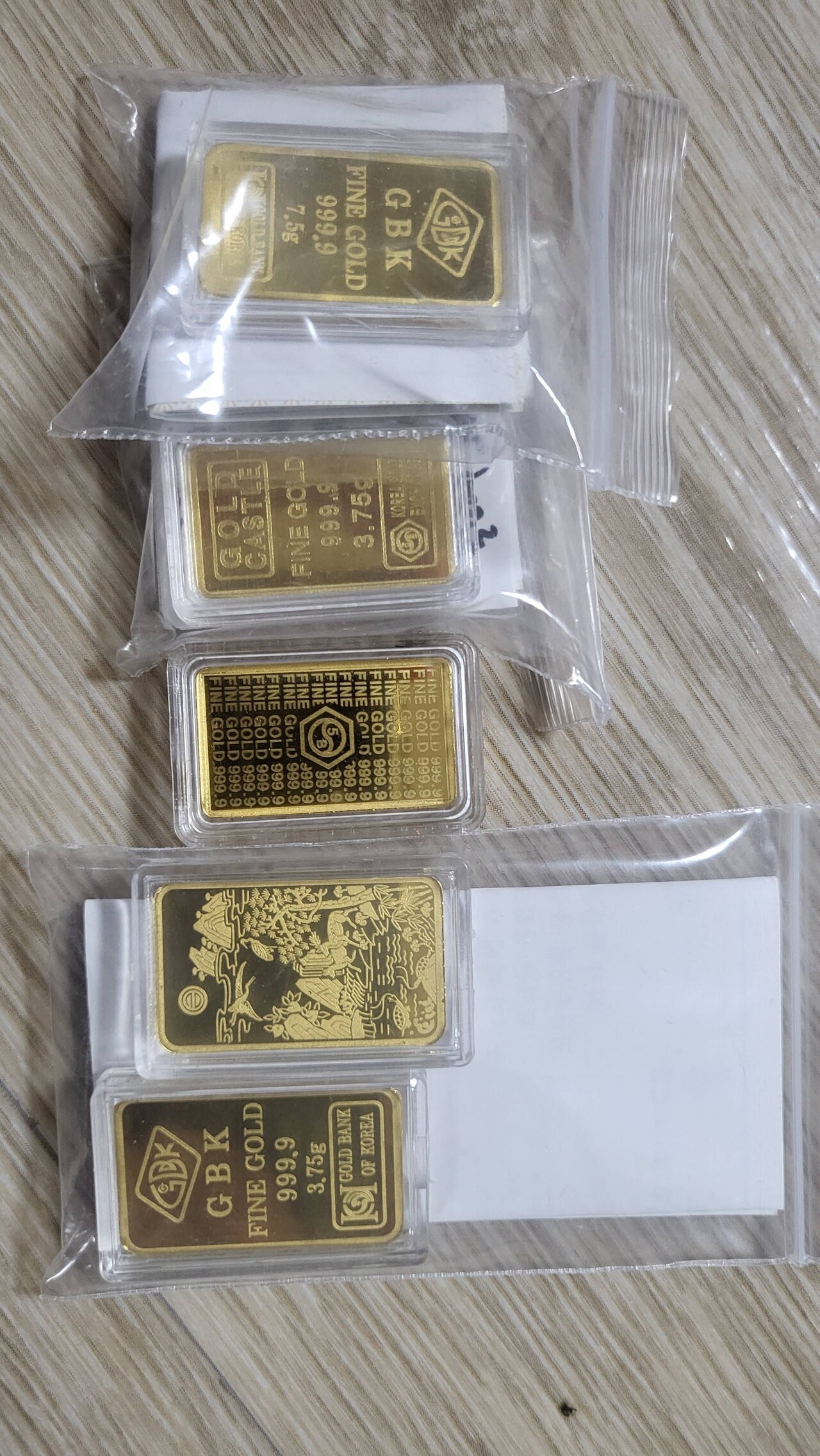 블라인드 | 주식·투자: 지난번 윤석열 계엄때 비트코인 거래안되는거 보고...