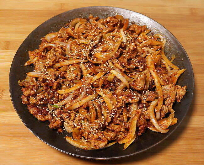 제육볶음 좋아하는 형들 다 들어와봐 취향 궁금해.jpg