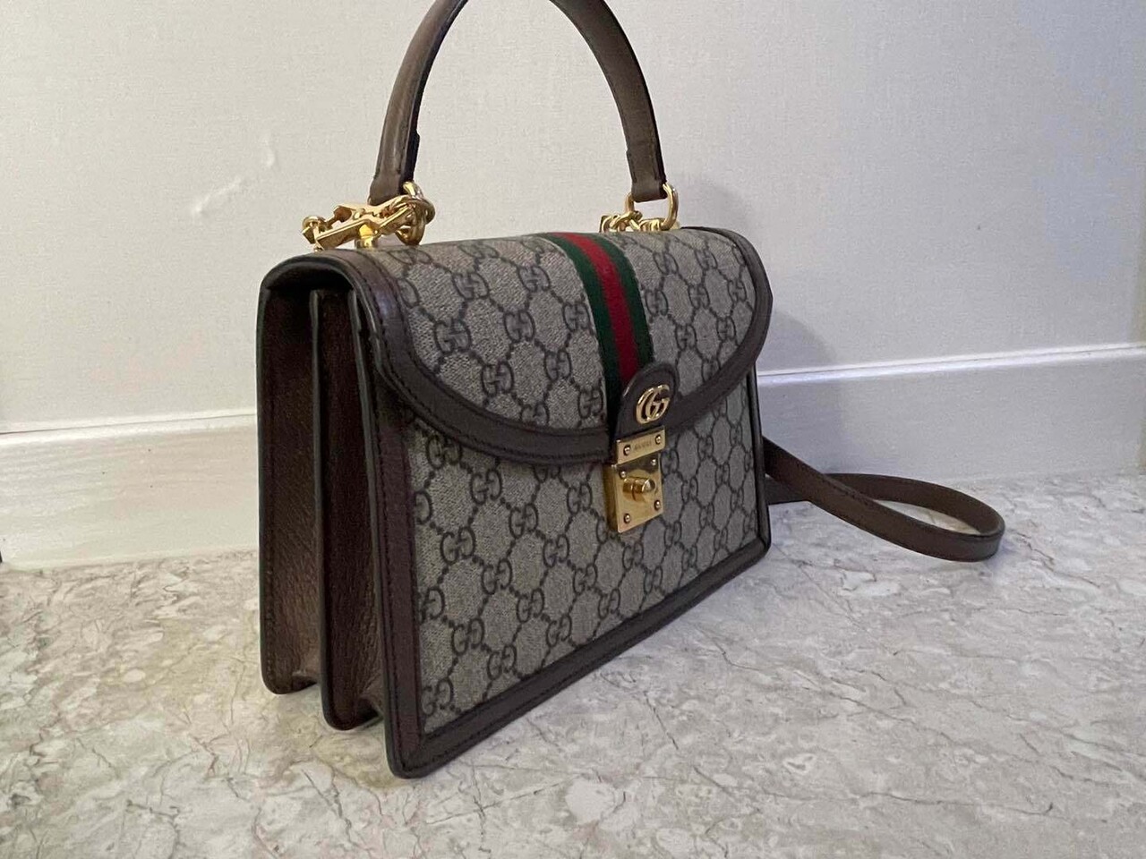 65105596IWX 구찌 오피디아 웹 탑핸들 (한번 사용)