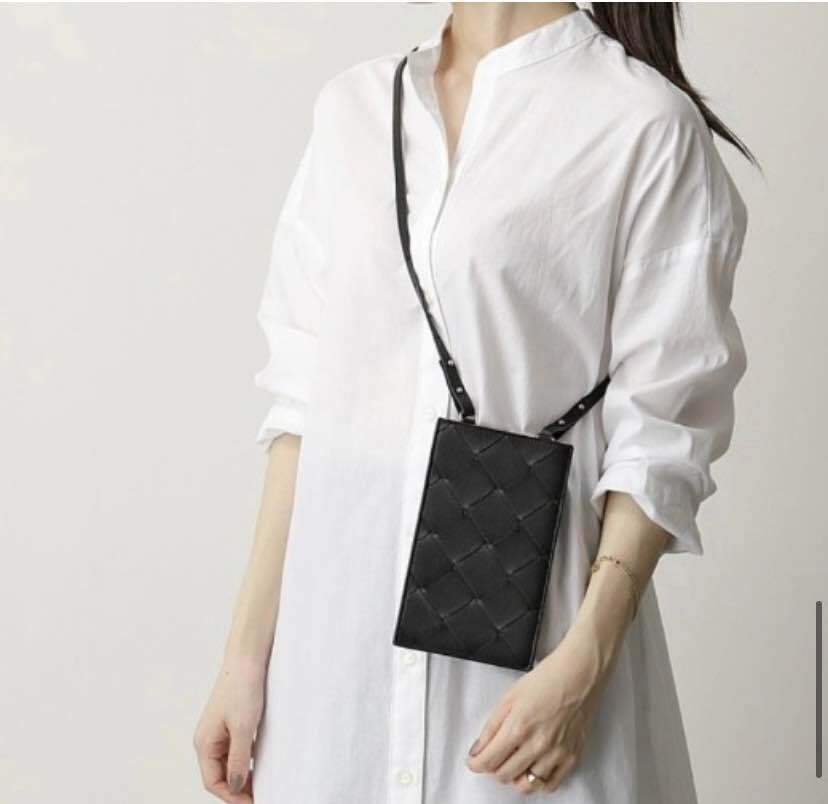 보테가베네타 미니백 새상품 