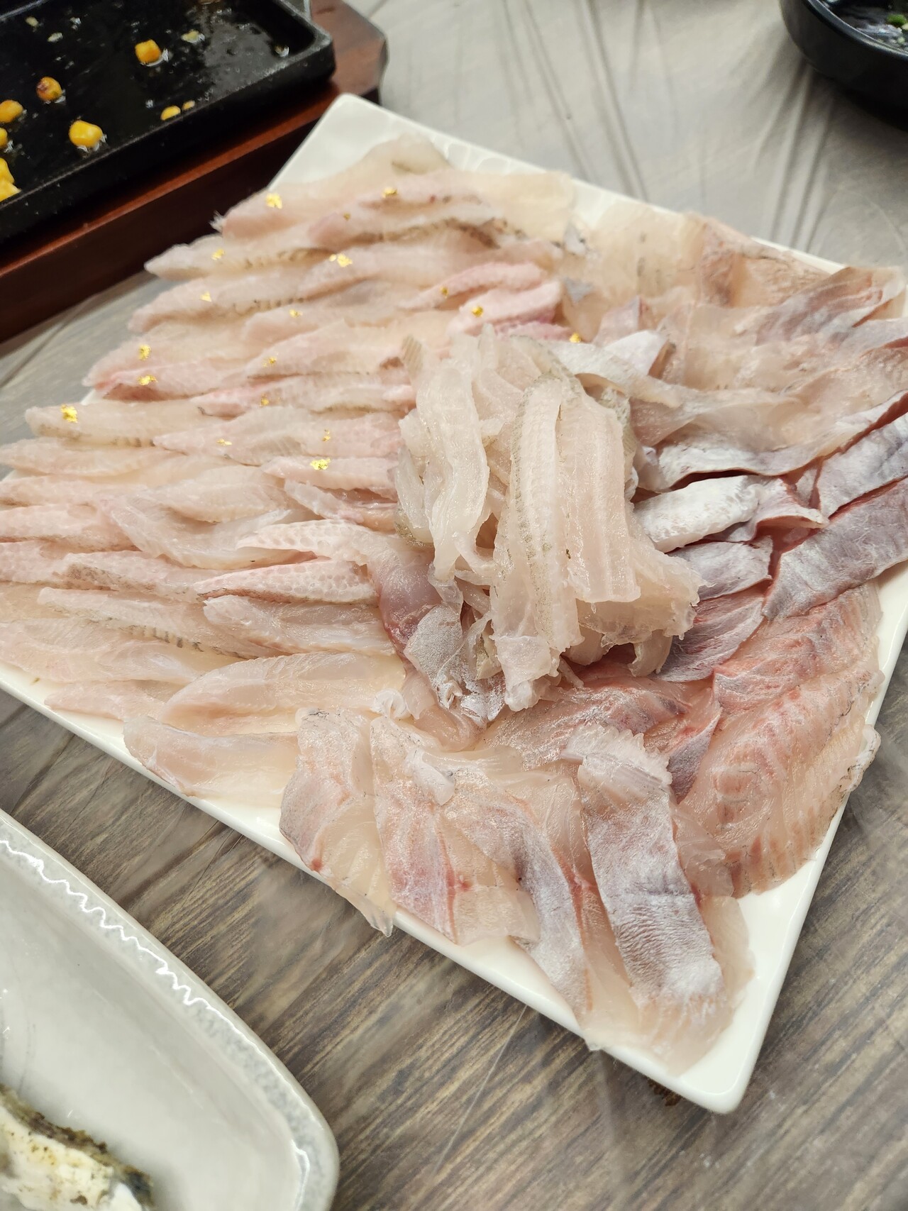 블라인드 | 여행·먹방: 줄가자미 & 줄돔