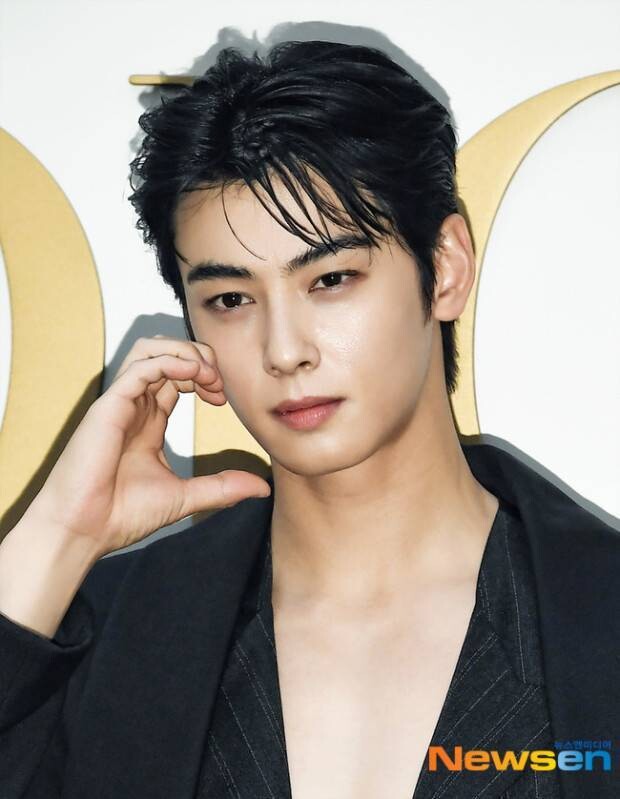 블라인드 | 파리올림픽: 자랑스러운 김우진 볼하트 짤