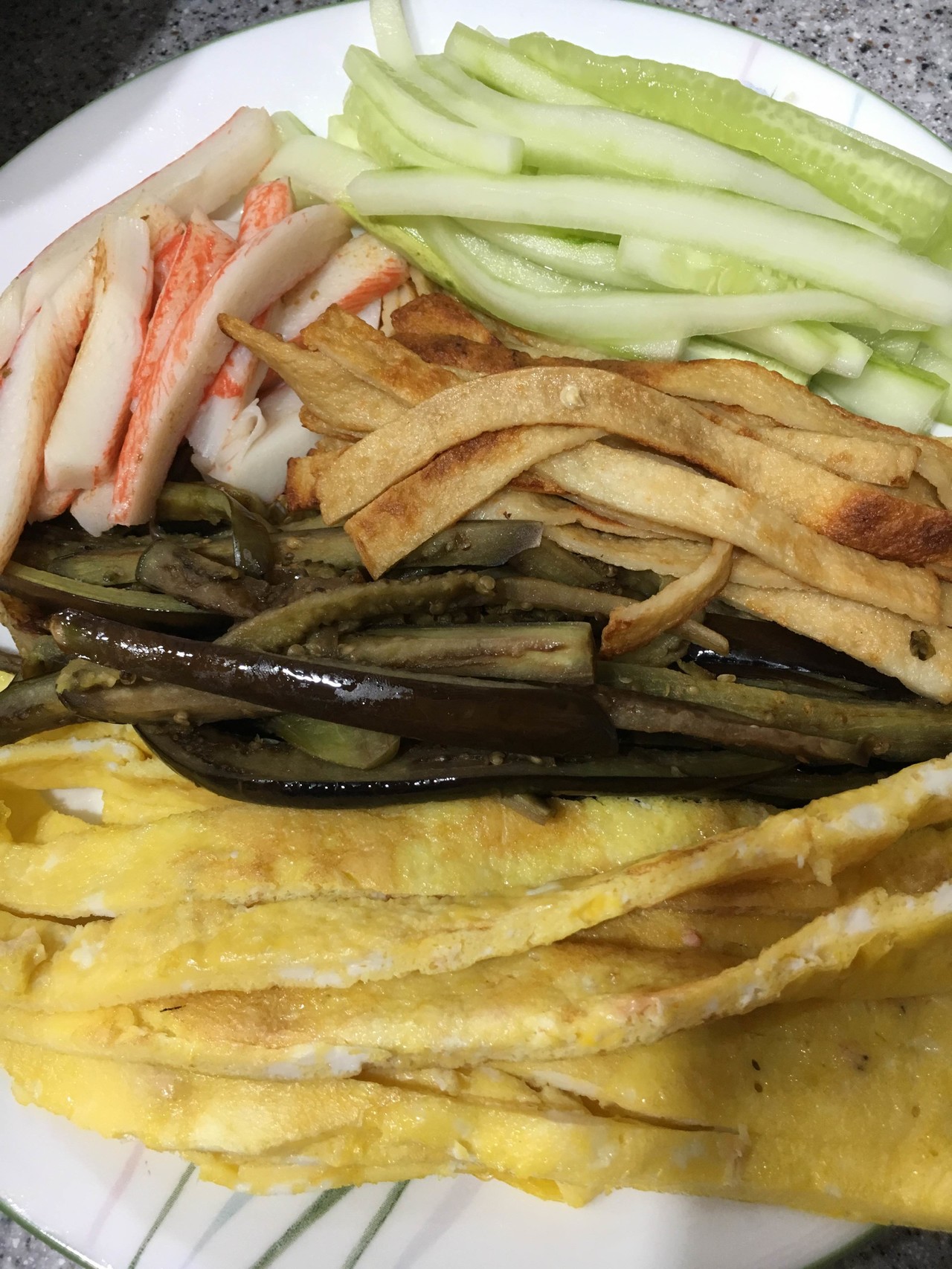 블라인드 | 여행·먹방: 김발
