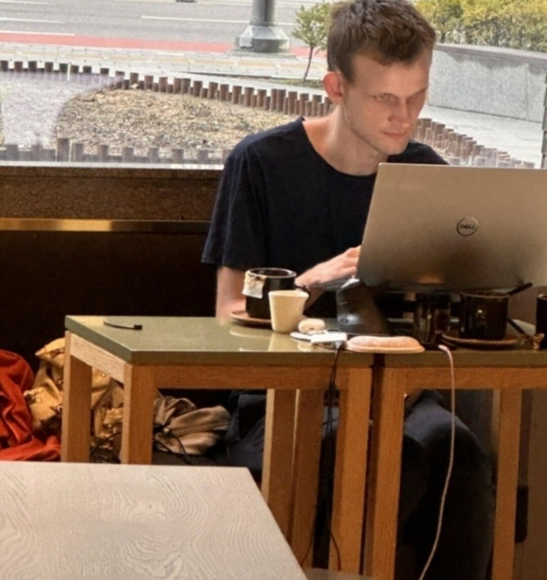 블라인드 | 암호화폐: 오늘 탈릭이랑 회의하고옴