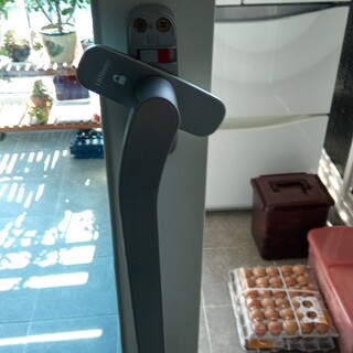 LX하우시스 창호  시공 불량?