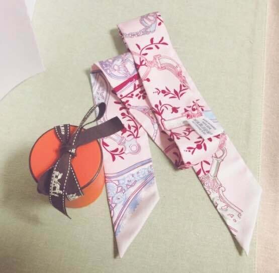 에르메스 에뜨리에 리믹스 로즈페일 보르도 핑크 트윌리